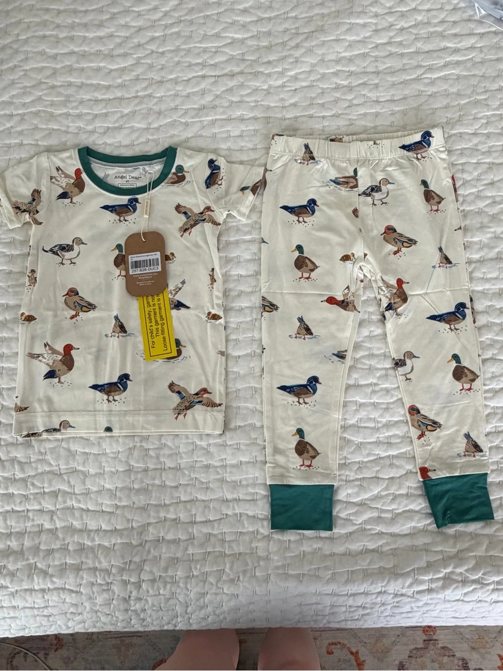 NWT Angel Dear Bamboo Duck Print Short Sleeve & Pants Set Size 2T